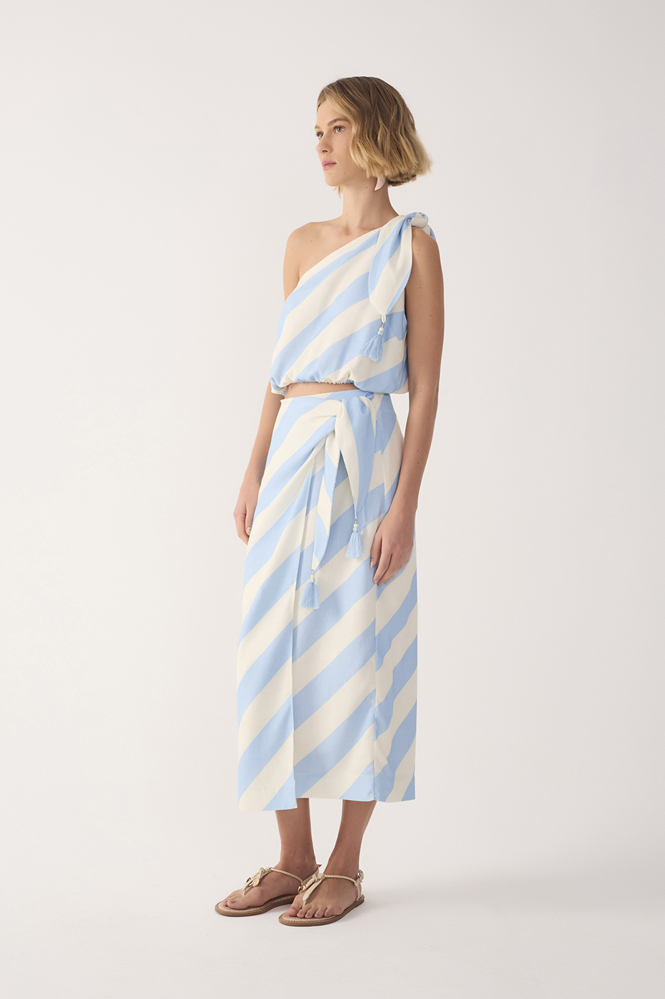 Blue Caminho Front Ties Linen Midi Skirt
