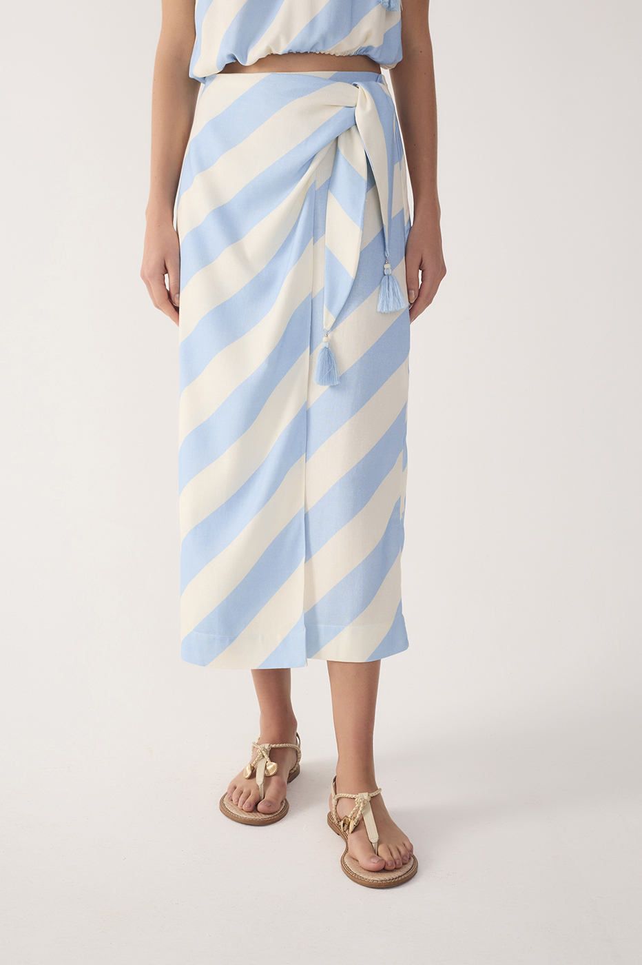Blue Caminho Front Ties Linen Midi Skirt