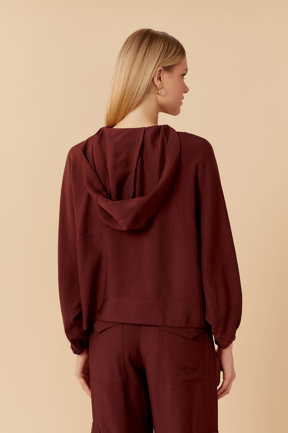 Hooded Jacket Pockets