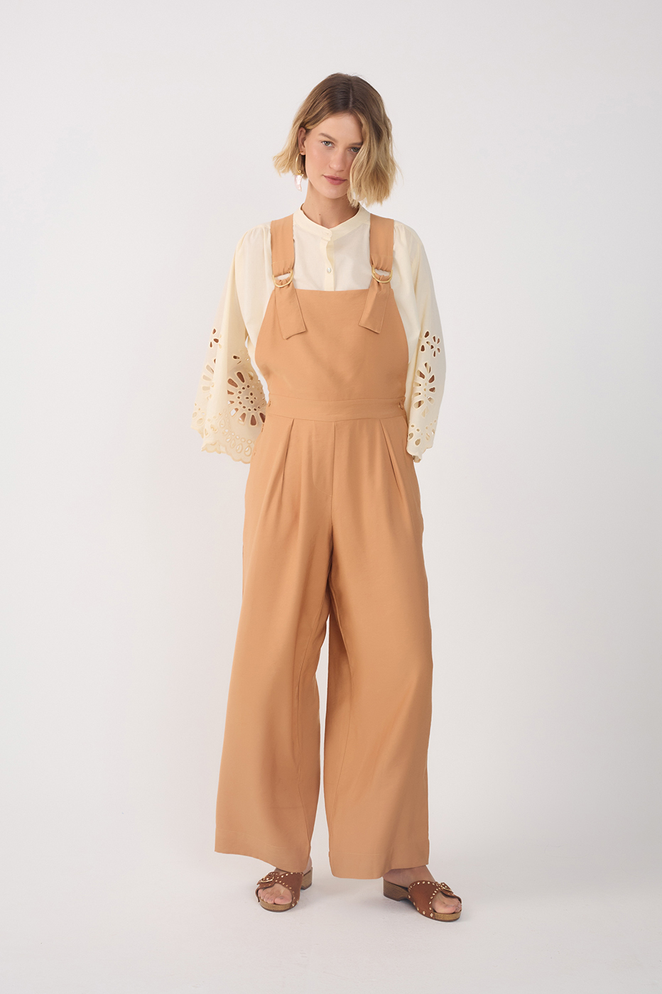 Beige Buckled Ties Pockets Jumpsuit