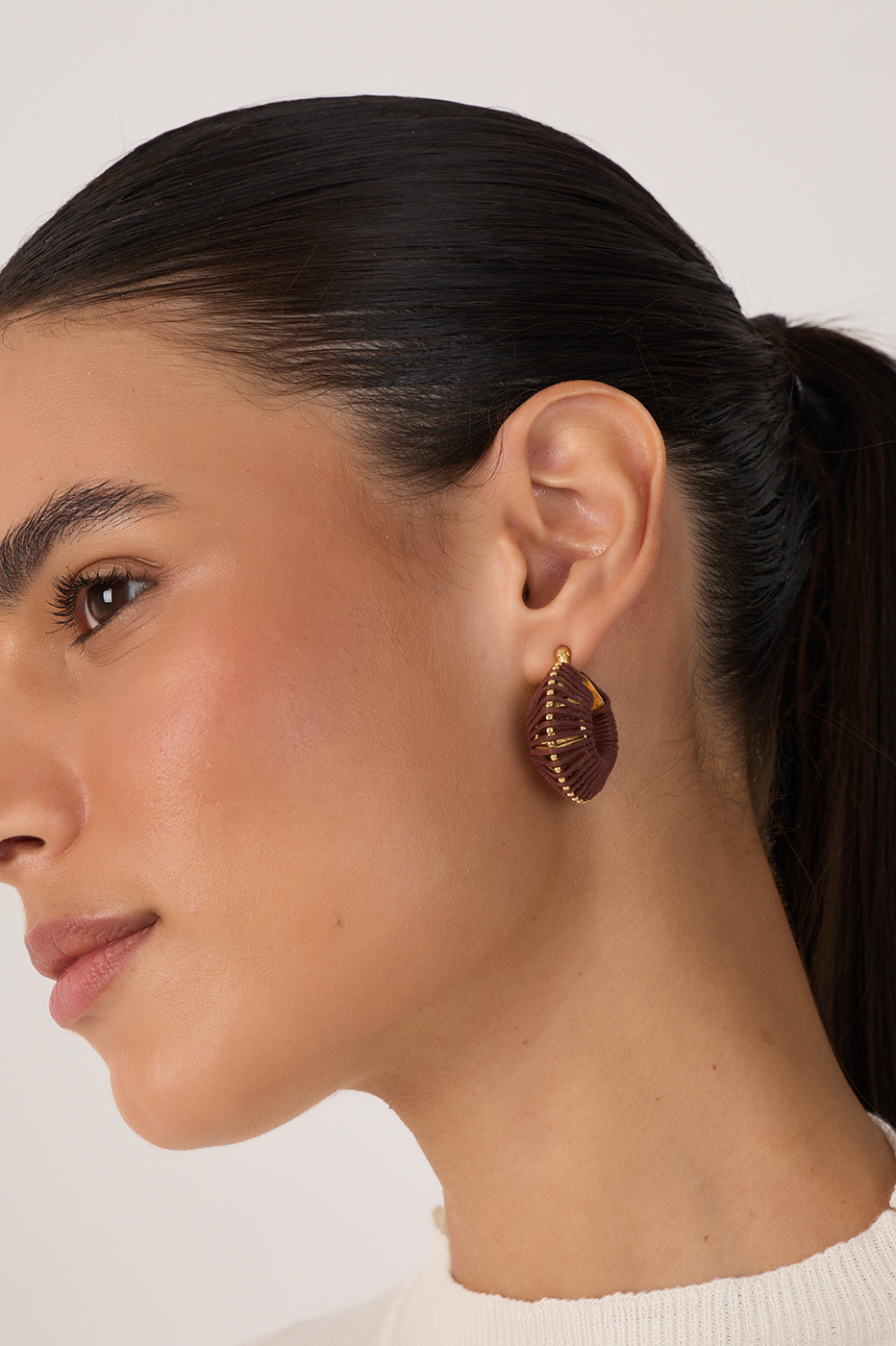 Encanto Small Hoop Earrings