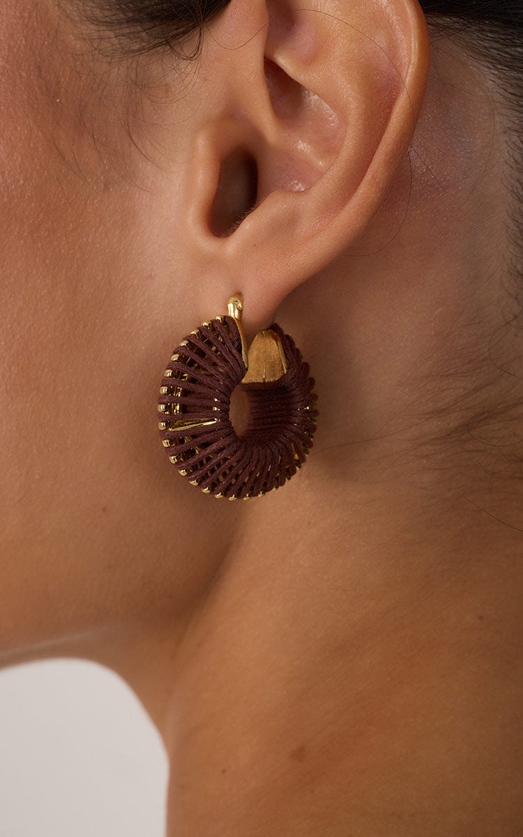 Encanto Small Hoop Earrings