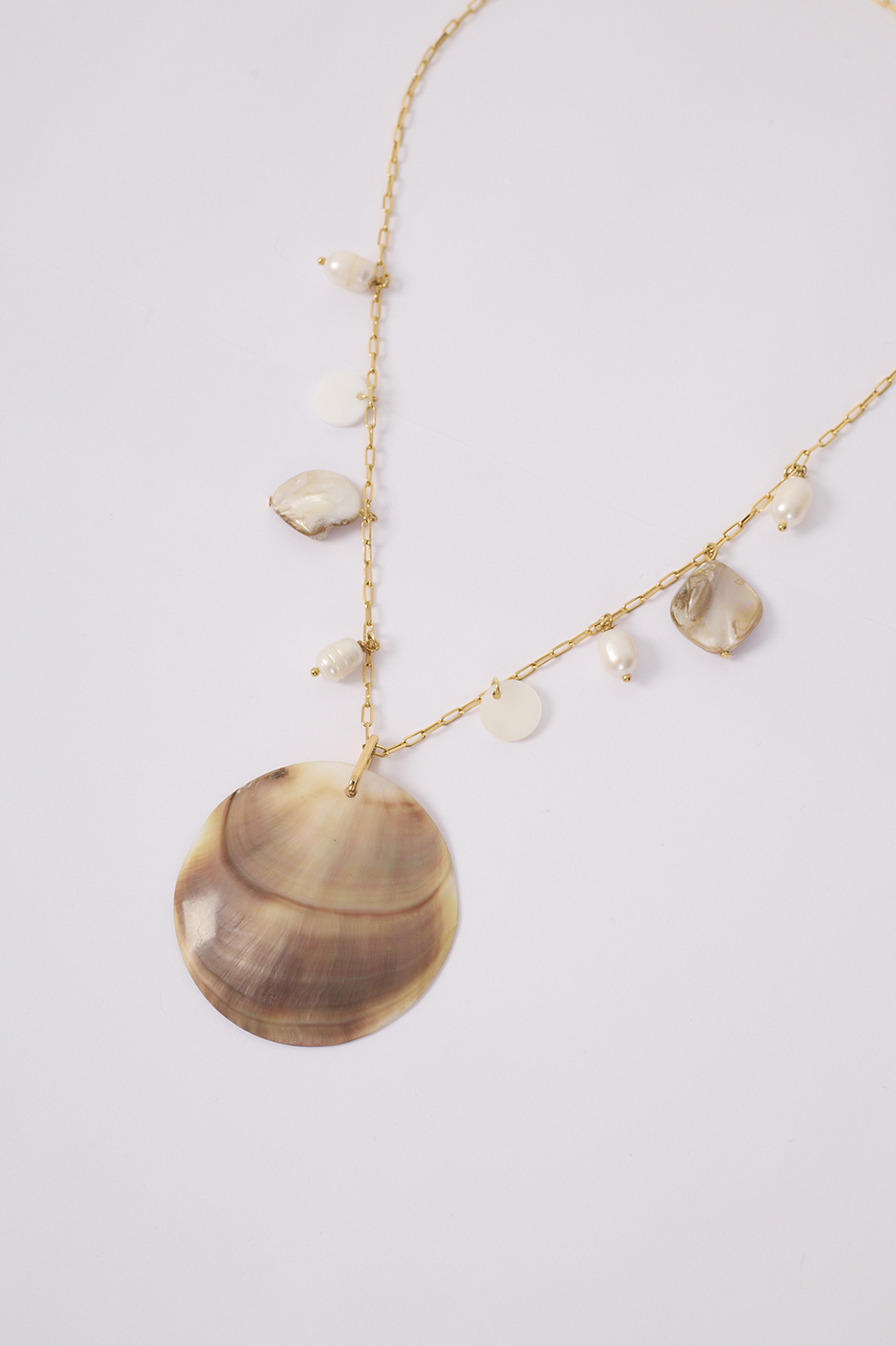 Lagoon Mother-of-Pearl Necklace