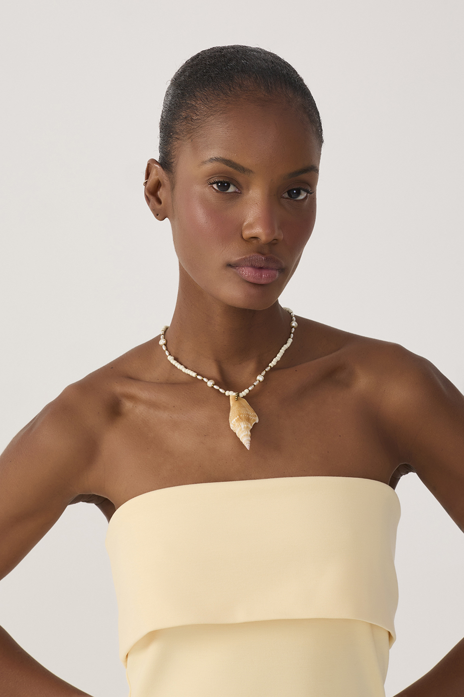 Beige Som do Mar Necklace