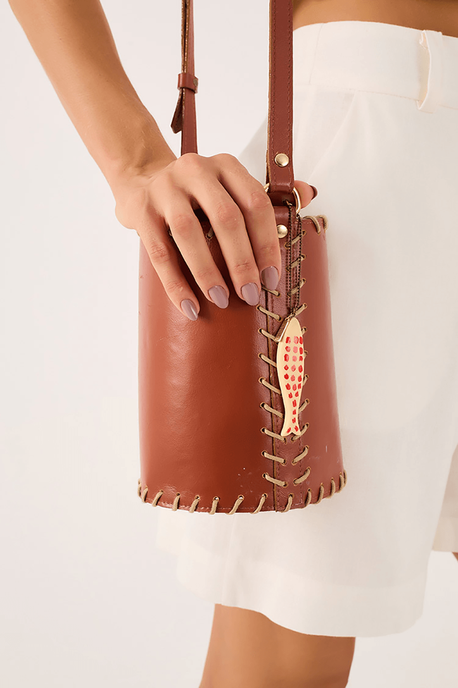 Brown Adjustable Strap Stitching Bucket Bag