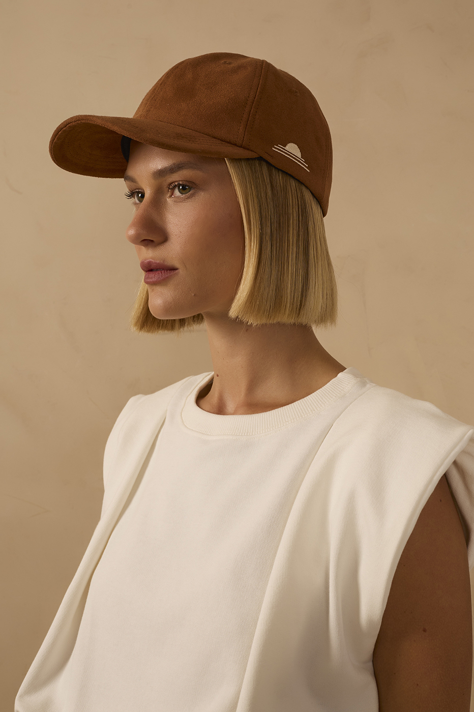 Brown Poente Embroidered Suede Cap